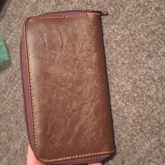 Send Me$65. Offer 4 Xmas THE SAK Shoulder Bag & I'll Accept! Offer Till 12-10-25 - Picture 13 of 14